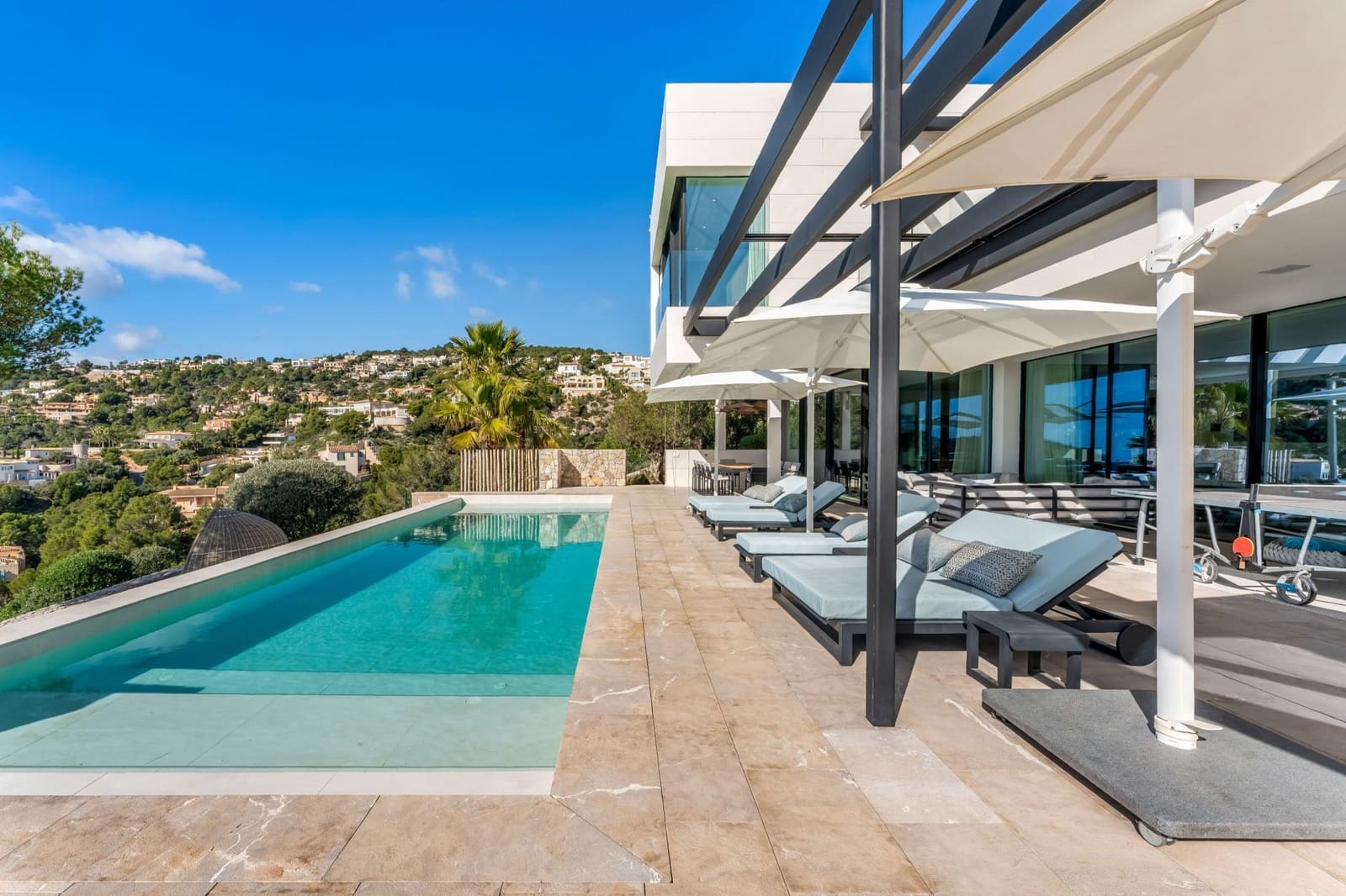 8 quarto Moradia para venda em Puerto de Andratx com piscina - 17 950 000 € (Ref: 8878684)