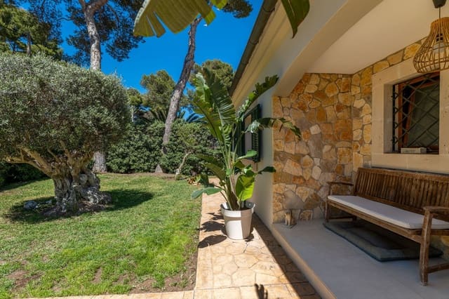 4 sovrum Villa till salu i Santa Ponsa, Calvià med pool - 1 750 000 € (Ref: 8897957)