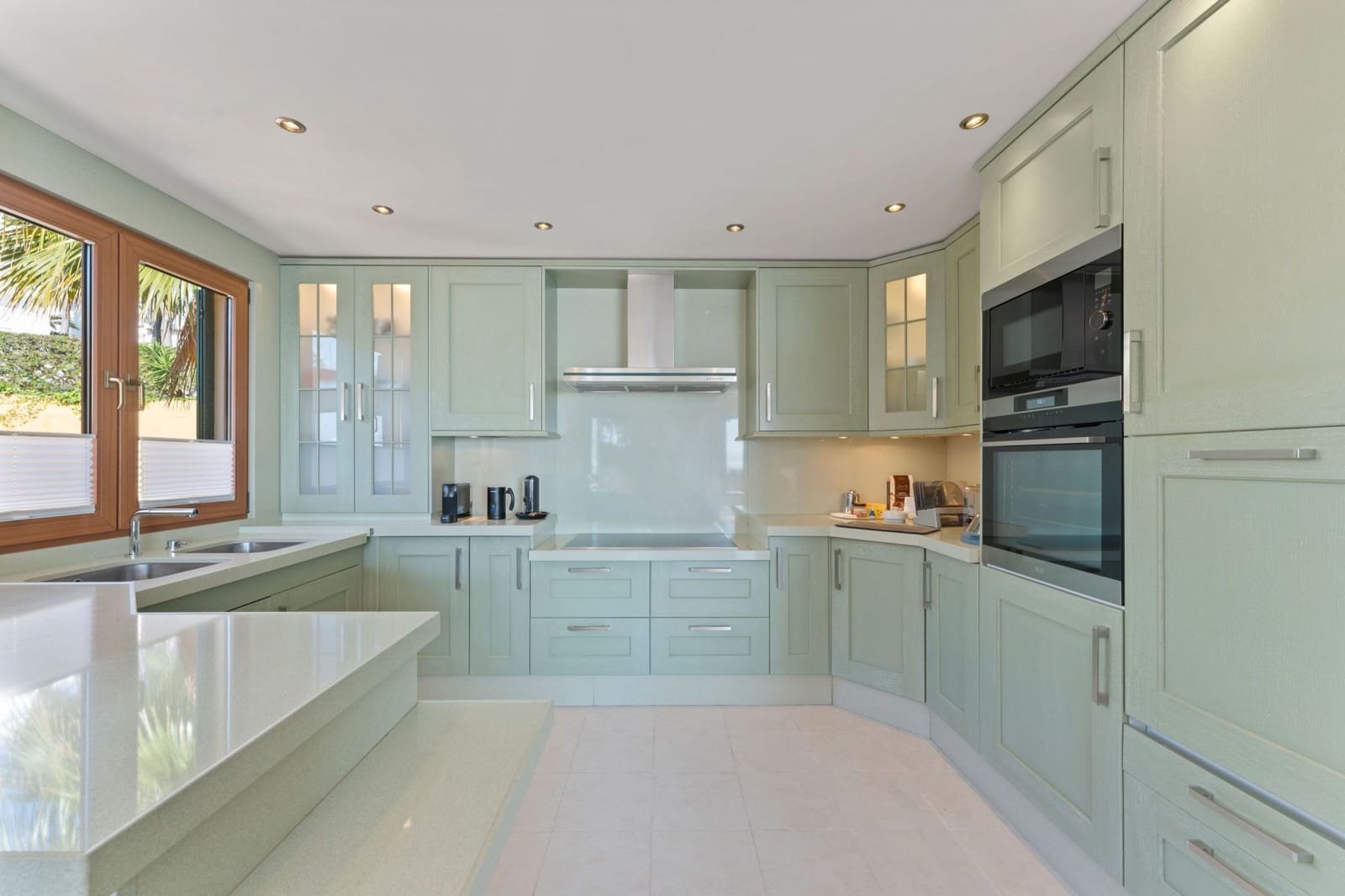 2 soveværelse Lejlighed til salg i Costa de la Calma med swimmingpool - € 1.500.000 (Ref: 8914378)