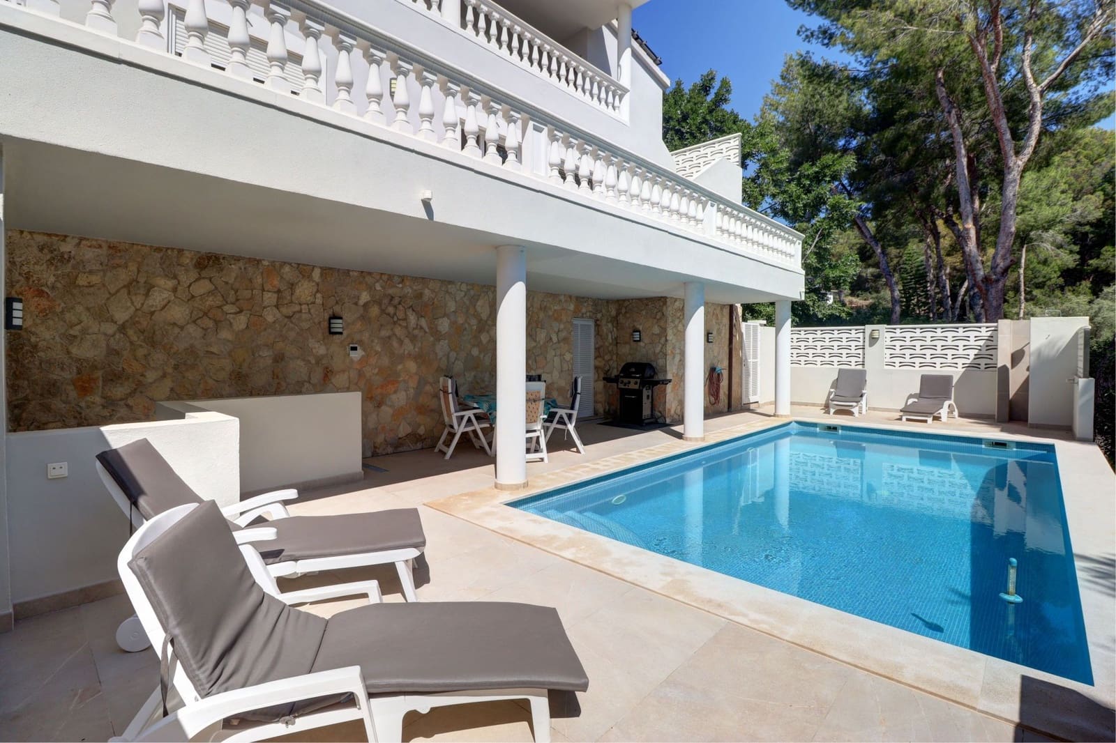 3 sypialnia Willa na sprzedaż w Costa de la Calma z basenem - 2 290 000 € (Ref: 8917561)