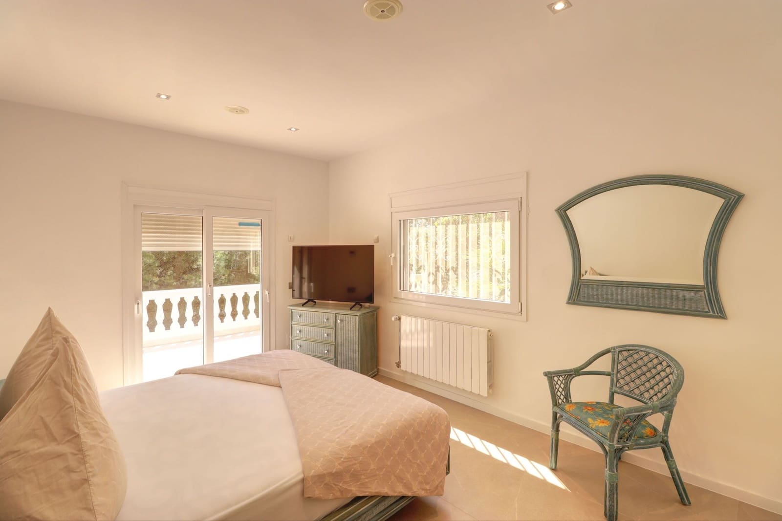 3 sypialnia Willa na sprzedaż w Costa de la Calma z basenem - 2 290 000 € (Ref: 8917561)