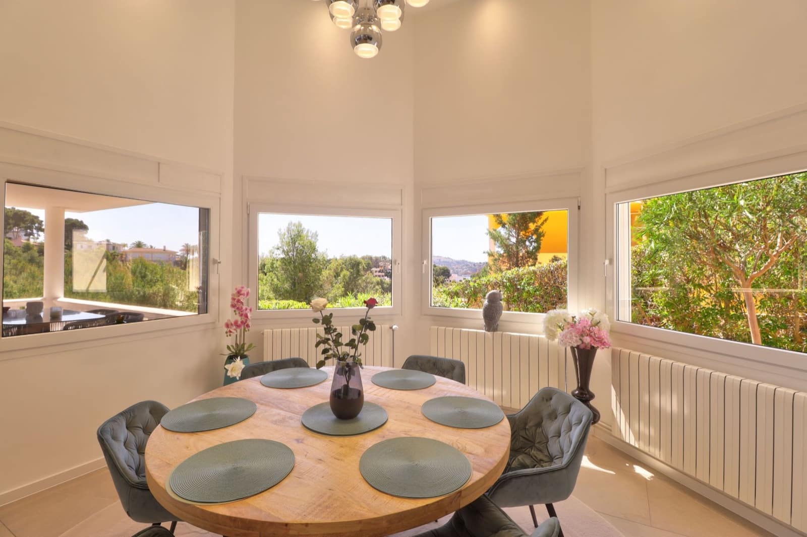 3 sypialnia Willa na sprzedaż w Costa de la Calma z basenem - 2 290 000 € (Ref: 8917561)