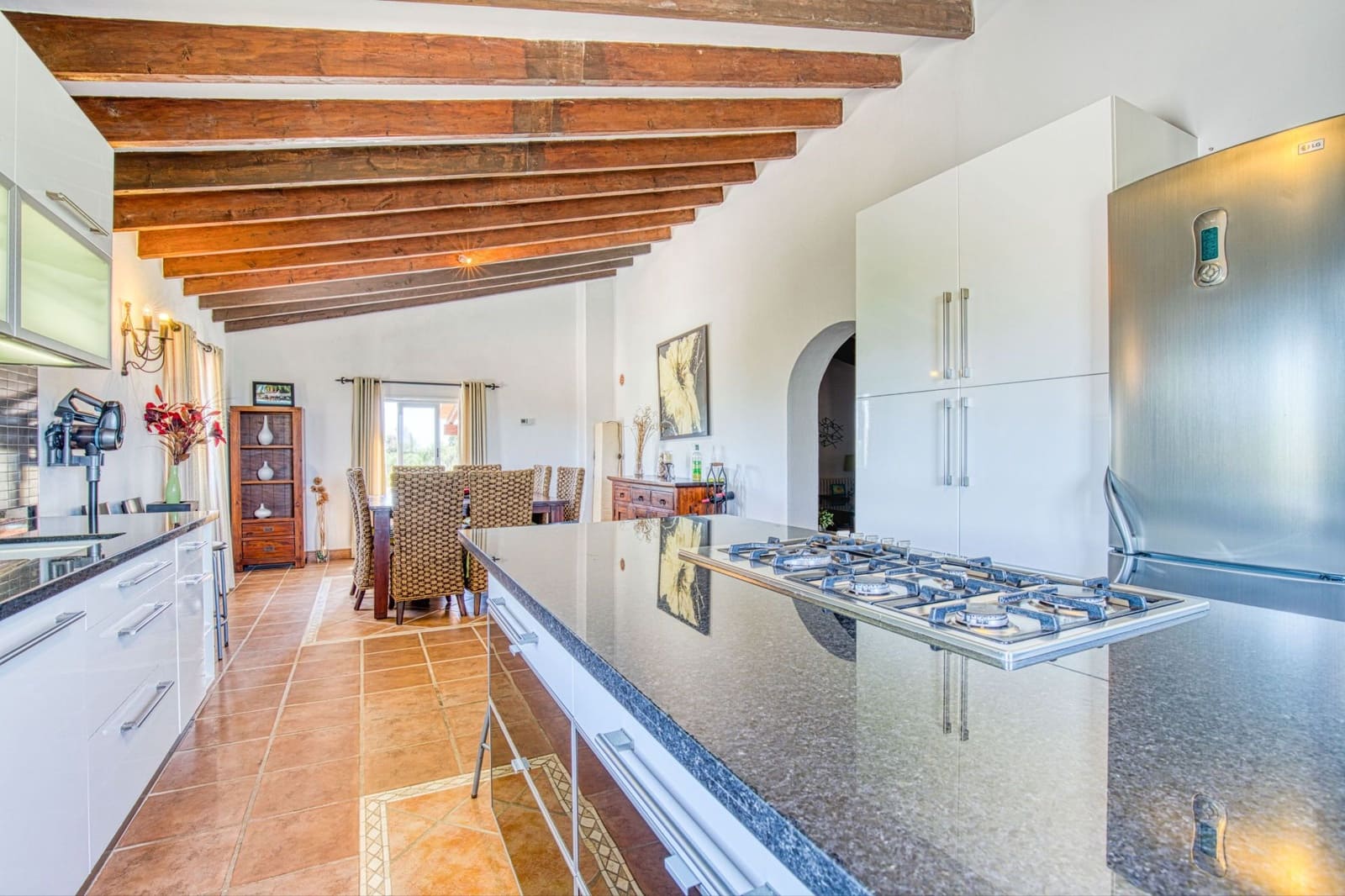 4 slaapkamer Finca/Landhuis te koop in Llucmajor met zwembad - € 1.295.000 (Ref: 8933423)