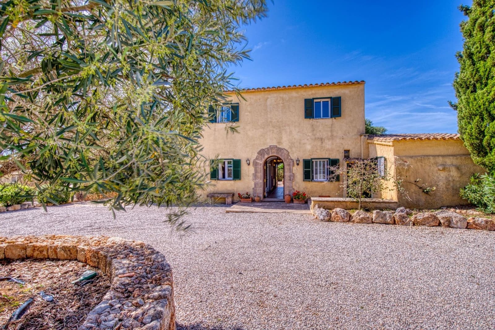 4 slaapkamer Finca/Landhuis te koop in Llucmajor met zwembad - € 1.295.000 (Ref: 8933423)