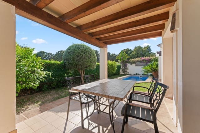 3 soverom Villa til salgs i Santa Ponsa, Calvià med svømmebasseng - € 1 410 000 (Ref: 8953675)