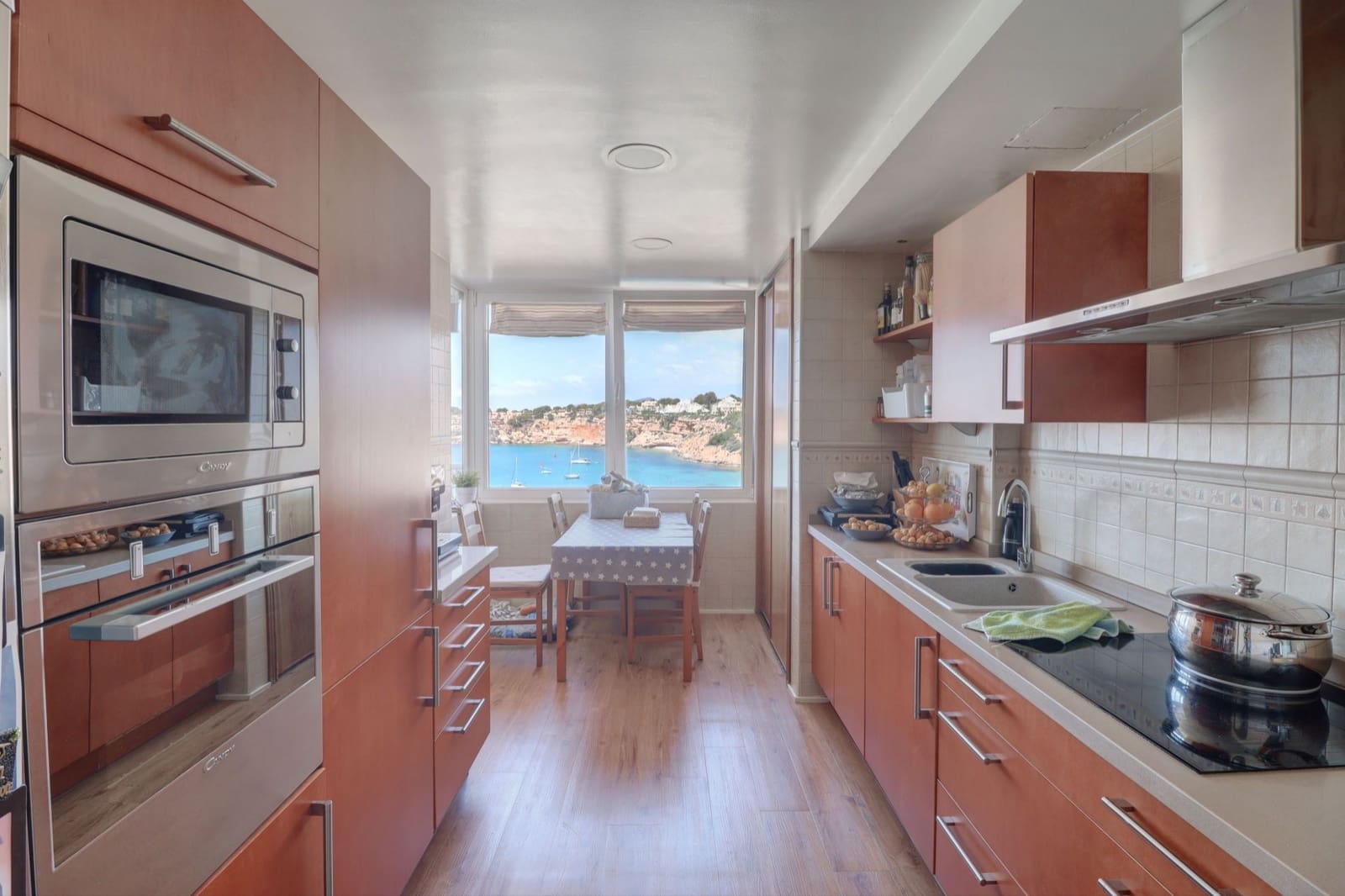 3 slaapkamer Appartement te koop in El Toro / Port Adriano - € 795.000 (Ref: 8956245)