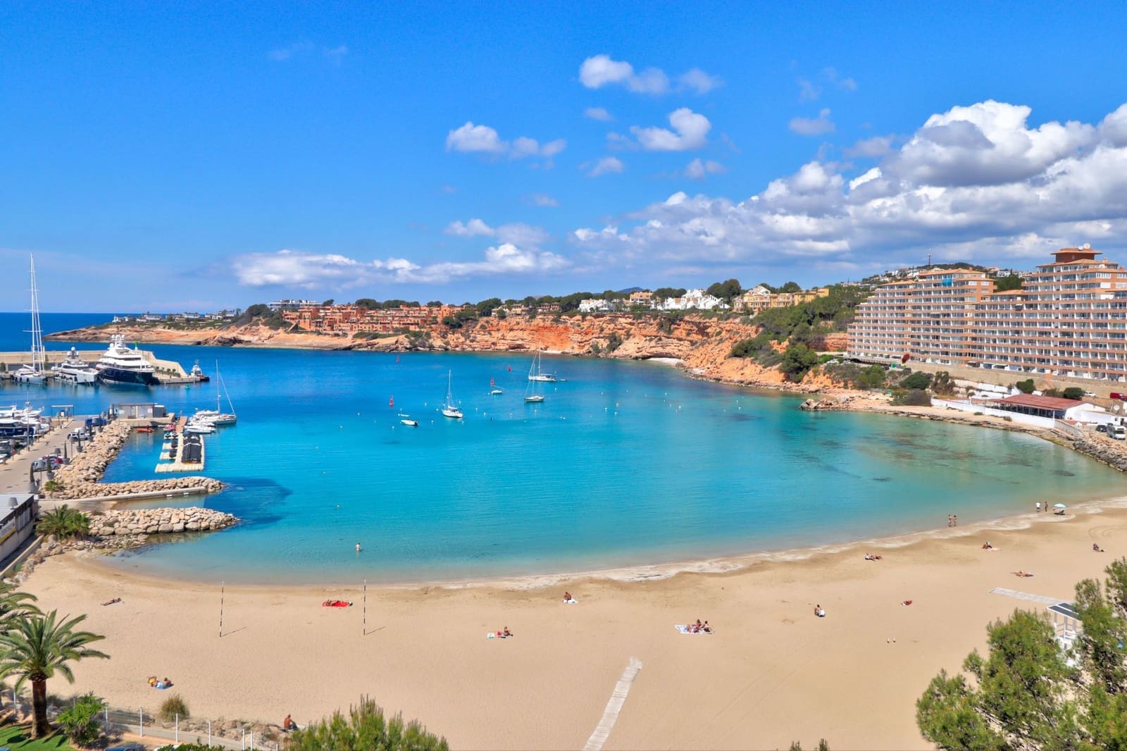 3 slaapkamer Appartement te koop in El Toro / Port Adriano - € 795.000 (Ref: 8956245)