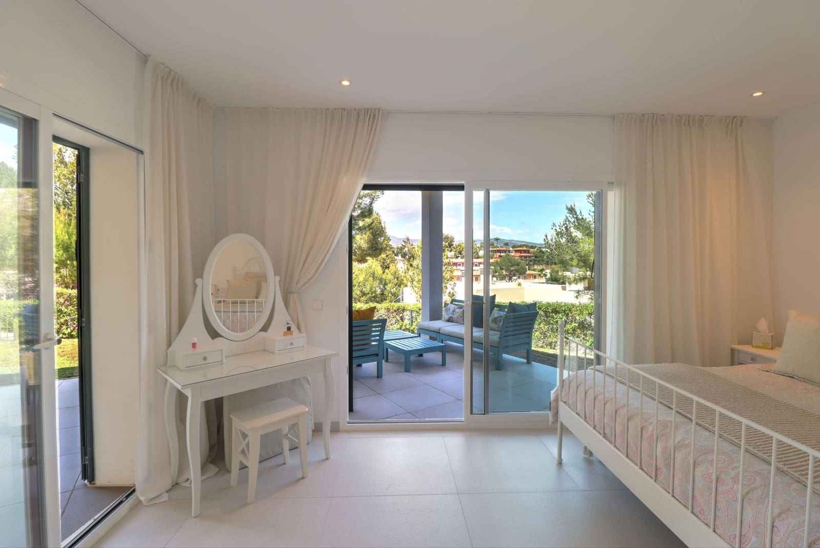 3 soveværelse Lejlighed til salg i Cala Vinyes / Cala Vinyas / Cala Vinas med swimmingpool - € 775.000 (Ref: 8975576)