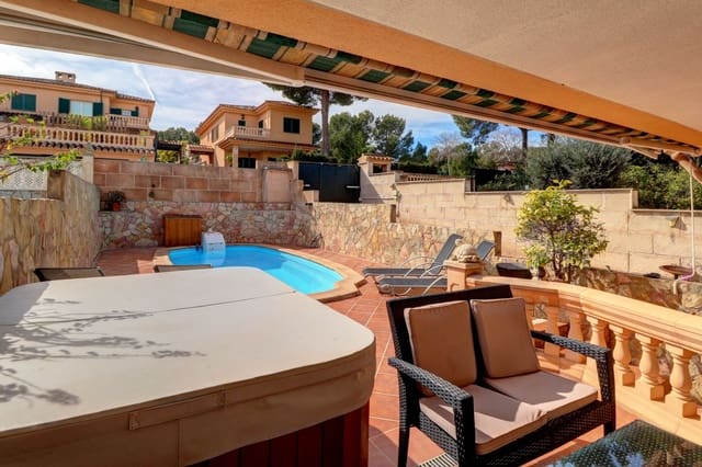 4 soveværelse Villa til salg i Palmanova, Calvià - € 850.000 (Ref: 9035998)