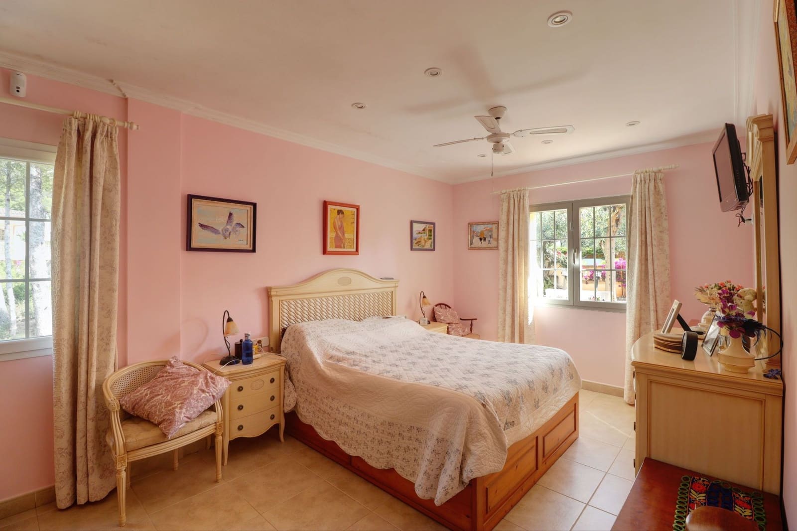 Chalet de 3 habitaciones en Santa Ponsa en venta con piscina - 2.300.000 € (Ref: 9077688)