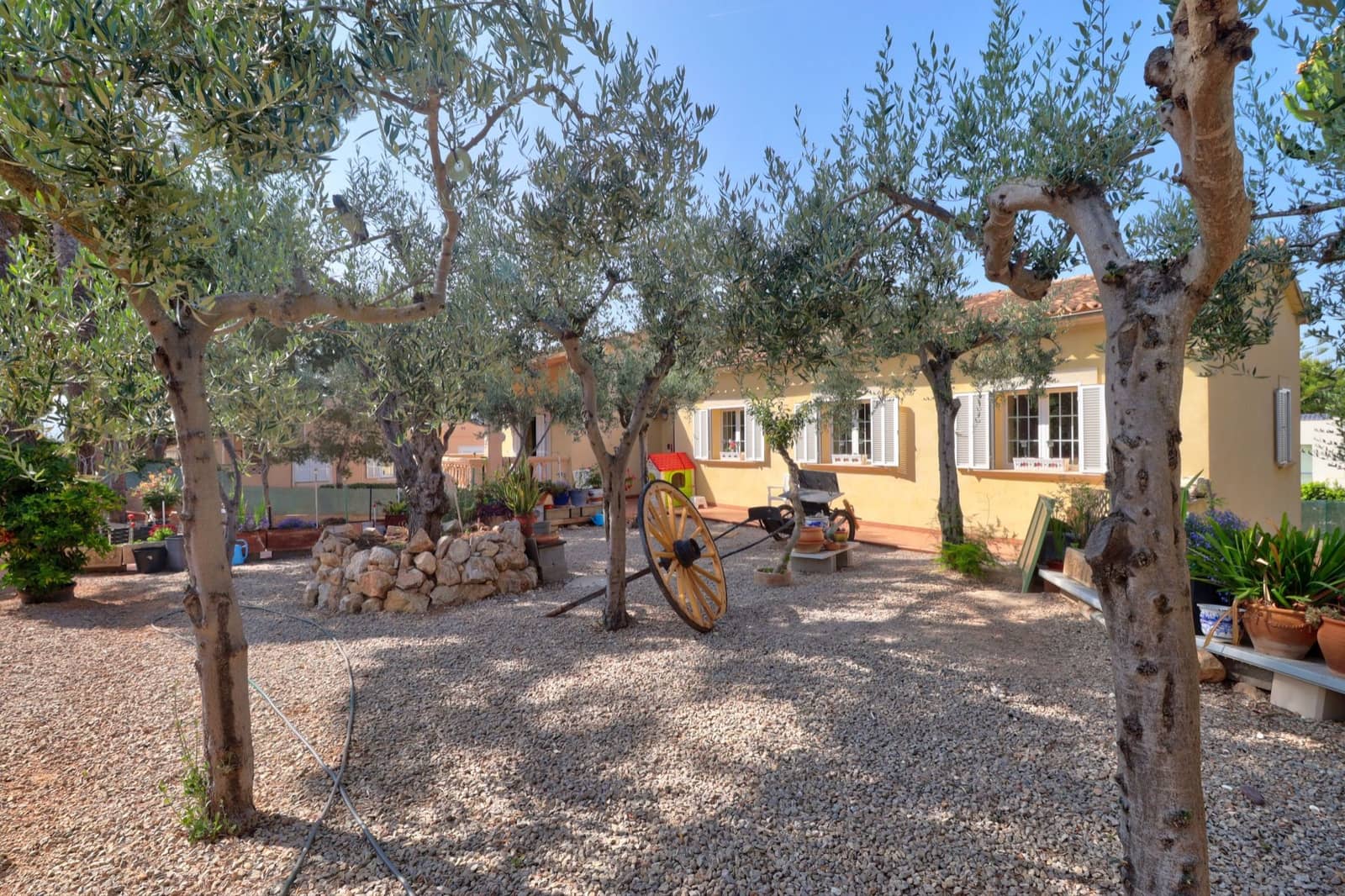 Chalet de 3 habitaciones en Santa Ponsa en venta con piscina - 2.300.000 € (Ref: 9077688)