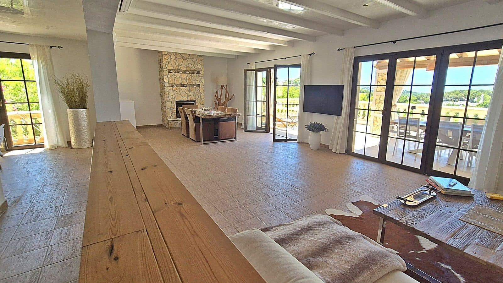 4 soveværelse Villa til salg i Costa de la Calma - € 2.490.000 (Ref: 9132033)