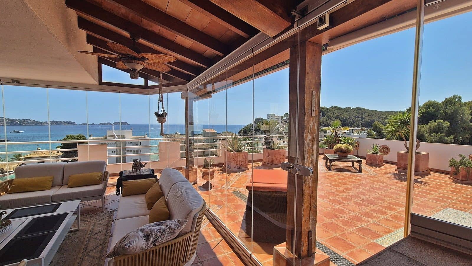 2 soveværelse Lejlighed til salg i Peguera / Paguera - € 1.375.000 (Ref: 9132034)