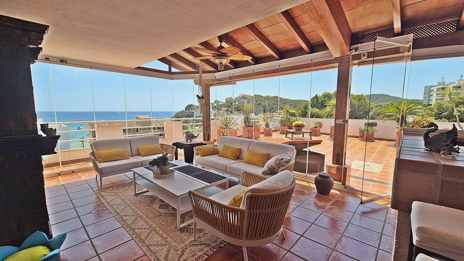 2 soveværelse Lejlighed til salg i Peguera / Paguera - € 1.375.000 (Ref: 9132034)