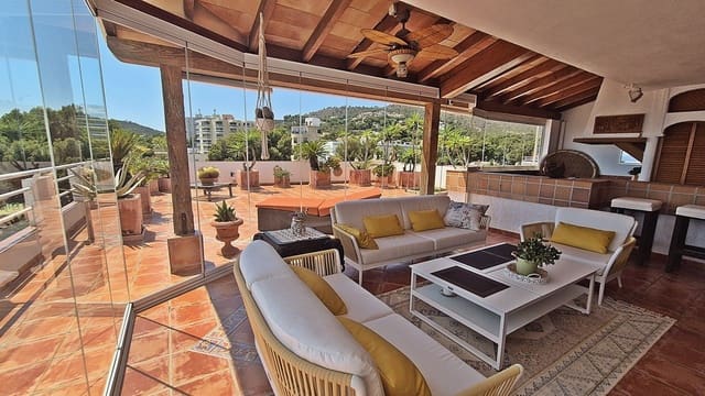 2 sovrum Lägenhet till salu i Peguera / Paguera, Calvià - 1 375 000 € (Ref: 9132034)