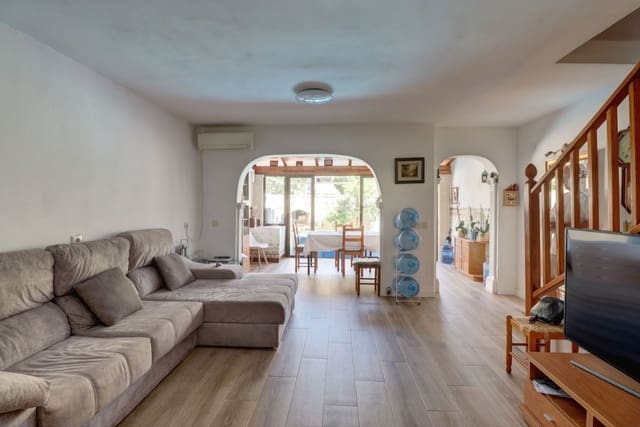 4 soveværelse Byhus til salg i Son Ferrer, Calvià - € 480.000 (Ref: 9146284)