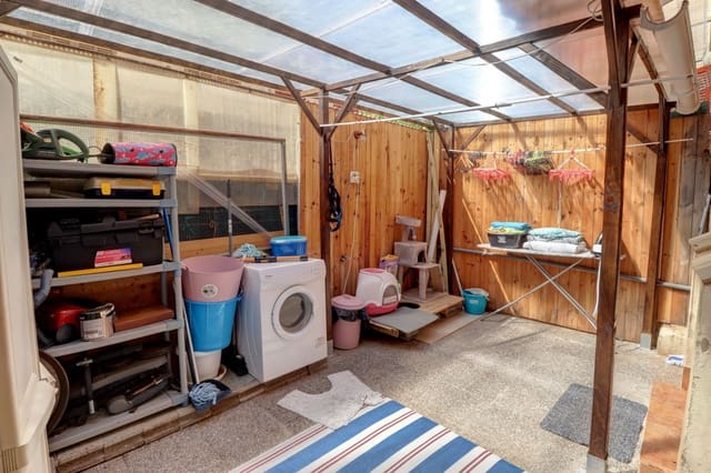 4 sypialnia Dom na sprzedaż w Son Ferrer, Calvià - 480 000 € (Ref: 9146284)