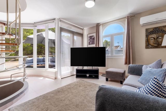3 soveværelse Byhus til salg i Sol de Mallorca, Calvià med swimmingpool - € 650.000 (Ref: 9146285)
