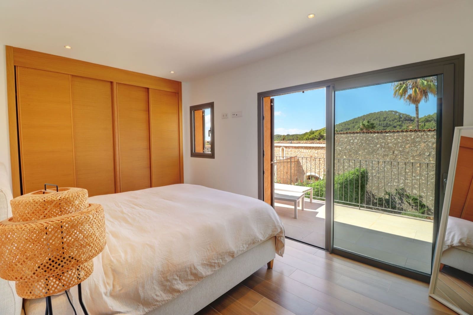 3 chambre Villa/Maison Semi-Mitoyenne à vendre à Es Capdella avec piscine - 1 200 000 € (Ref: 9160512)