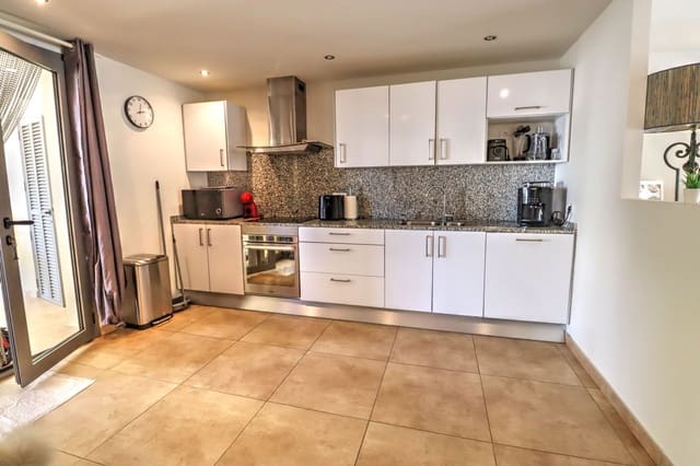 3 bedroom Apartment for sale in El Toro / Port Adriano, Calvià with pool - € 685,000 (Ref: 9170984)