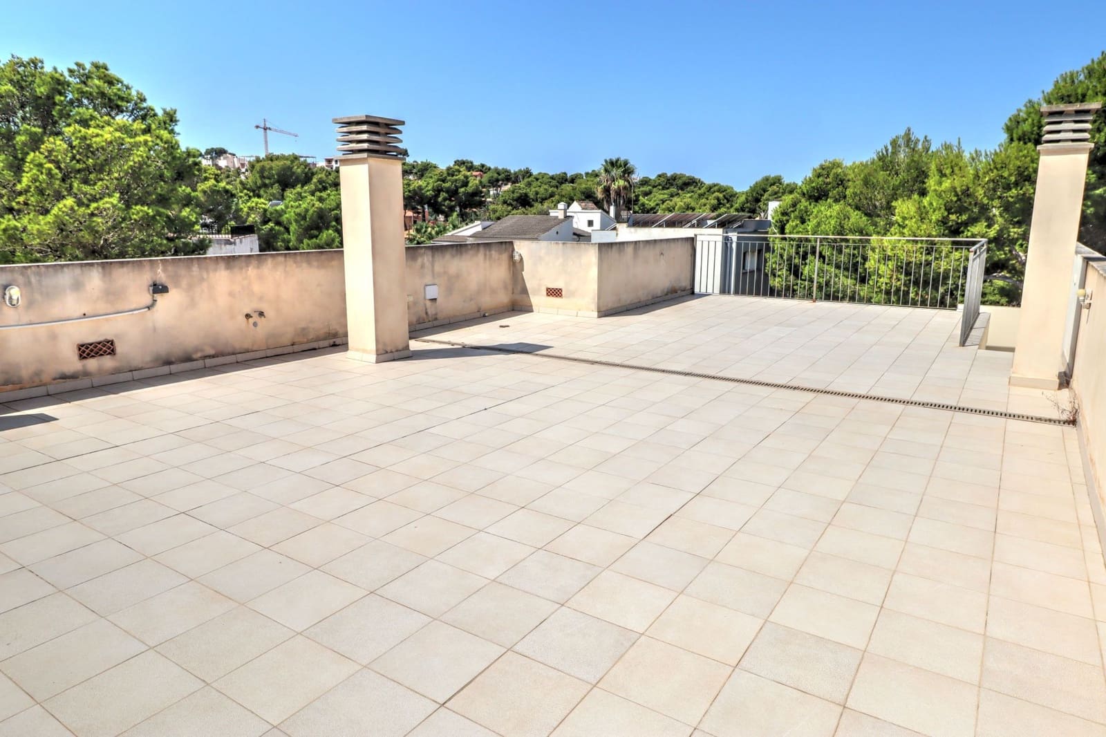 3 soverom Leilighet til salgs i El Toro / Port Adriano med svømmebasseng - € 685 000 (Ref: 9170984)