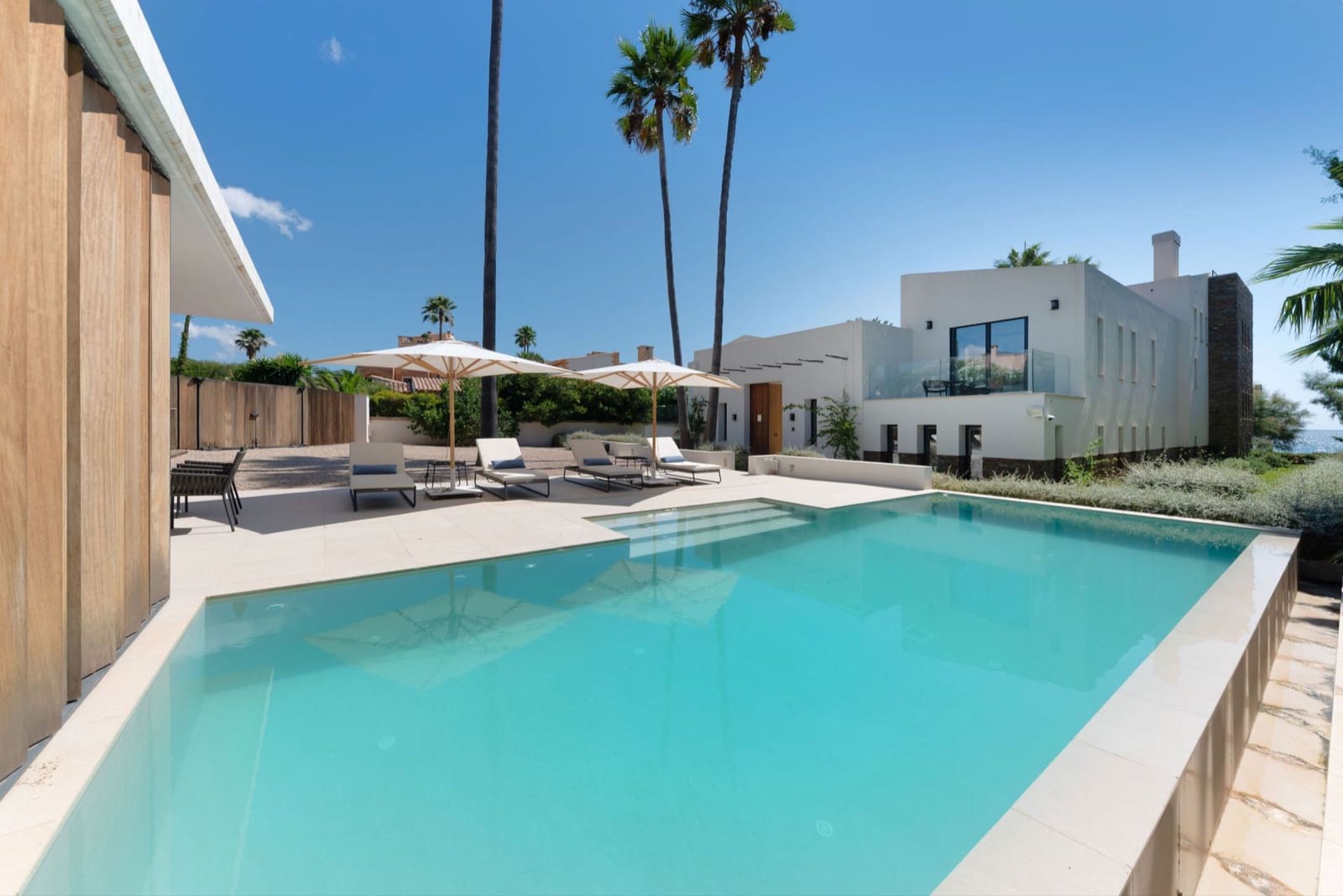 4 slaapkamer Villa te koop in Arta - € 5.750.000 (Ref: 9204147)