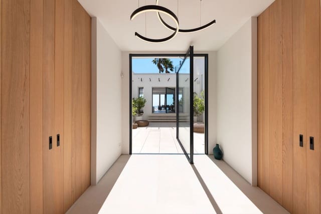 4 slaapkamer Villa te koop in Artà - € 5.750.000 (Ref: 9204147)