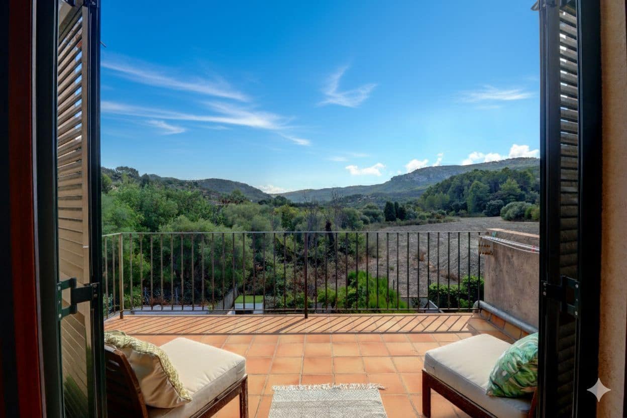 5 soveværelse Byhus til salg i Puigpunyent med swimmingpool - € 895.000 (Ref: 9232095)