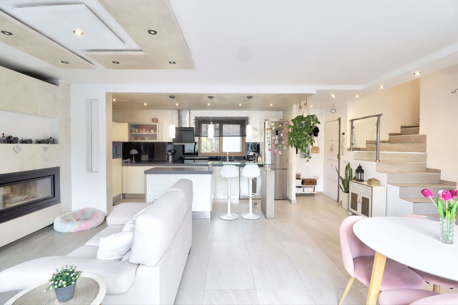 2 soveværelse Byhus til salg i Santa Ponsa med swimmingpool - € 650.000 (Ref: 9269060)