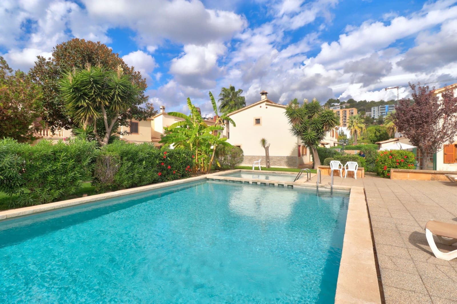 2 soveværelse Byhus til salg i Santa Ponsa med swimmingpool - € 650.000 (Ref: 9269060)