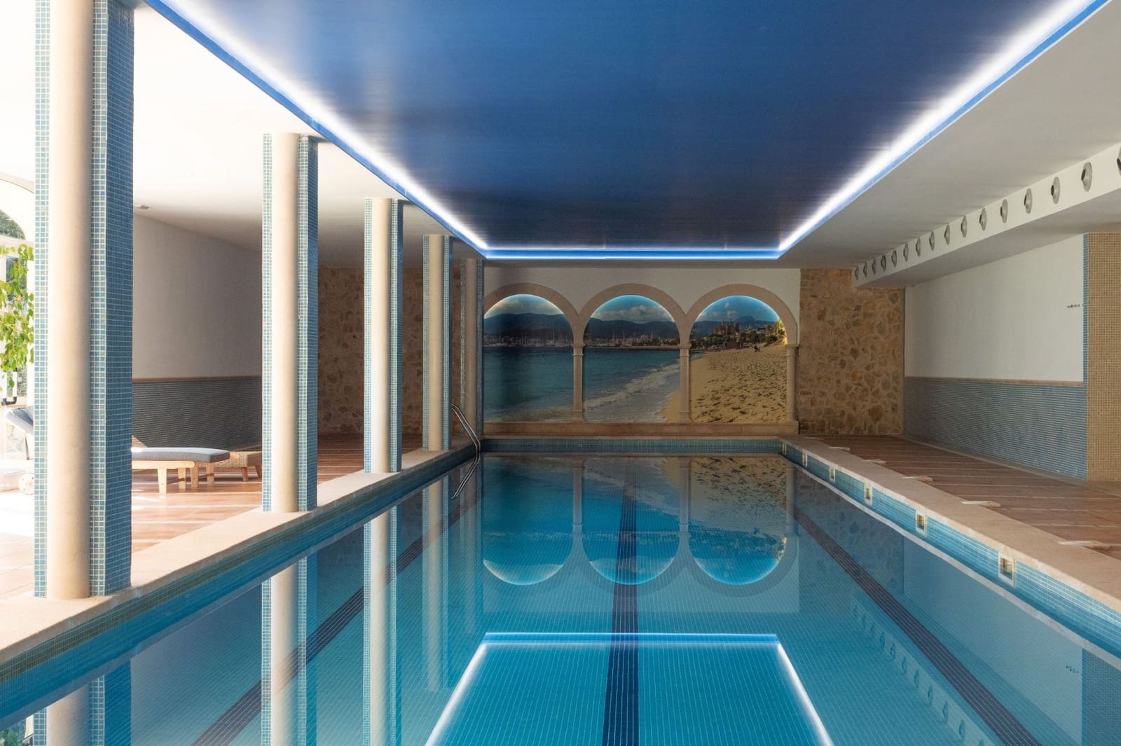 2 bedroom Apartment for sale in Santa Ponsa with pool - € 910,000 (Ref: 9279590)