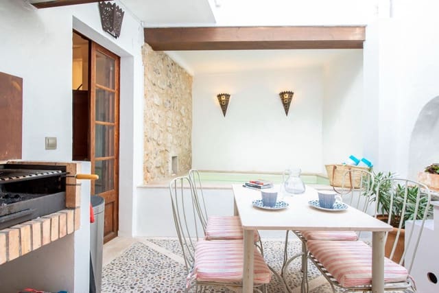 4 soveværelse Byhus til salg i Pollensa / Pollença - € 1.200.000 (Ref: 9280659)