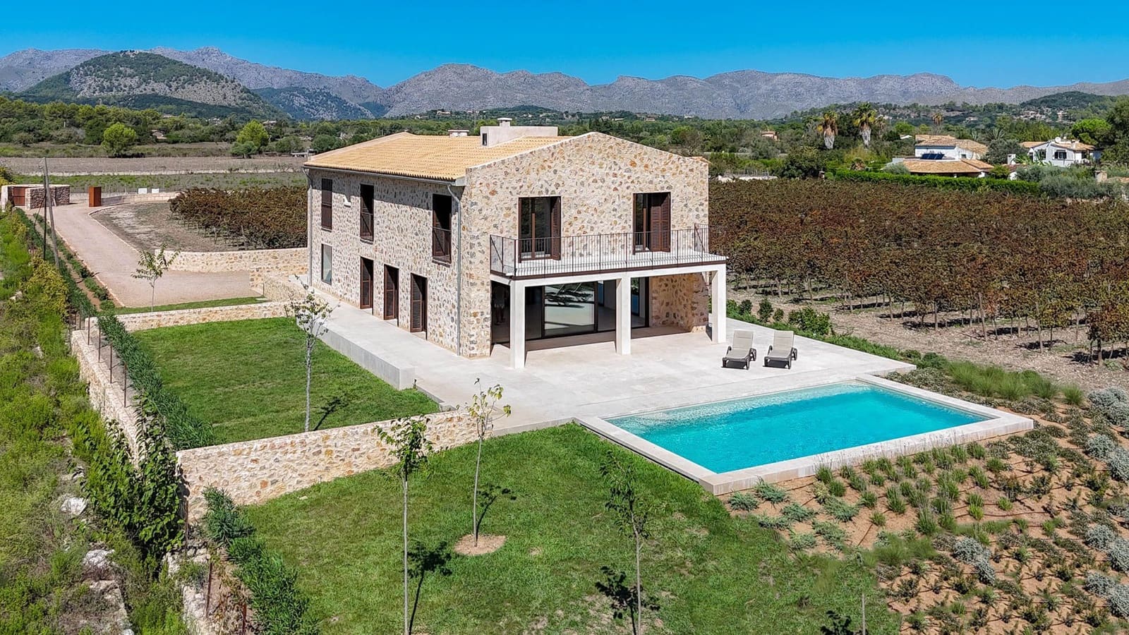 4 slaapkamer Finca/Landhuis te koop in Alcudia - € 4.200.000 (Ref: 9296315)