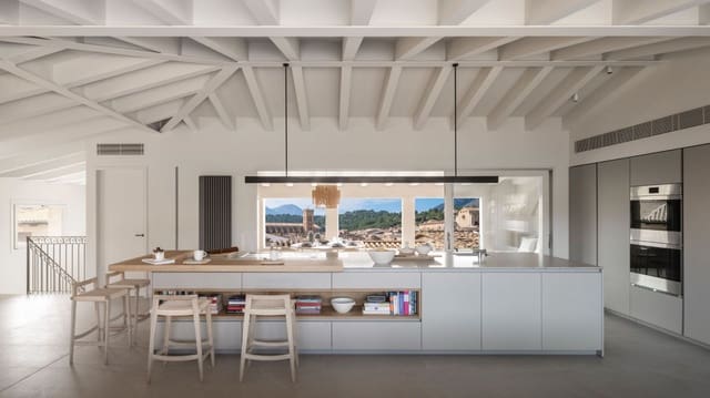 5 slaapkamer Huis te koop in Pollensa / Pollença met zwembad - € 3.995.000 (Ref: 9302911)