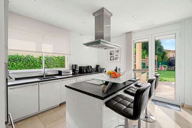 5 chambre Villa/Maison à vendre à Santa Ponsa, Calvià avec piscine - 3 595 000 € (Ref: 9307097)