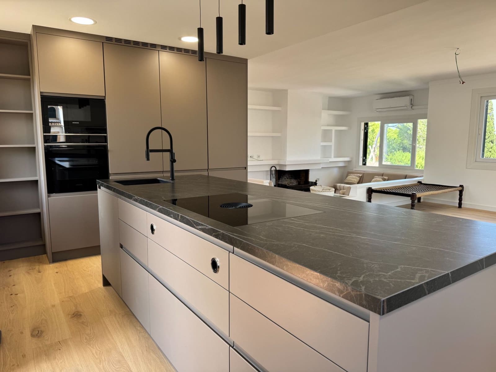 4 quarto Moradia para venda em Mal Pas-Bon Aire - 1 750 000 € (Ref: 9325829)