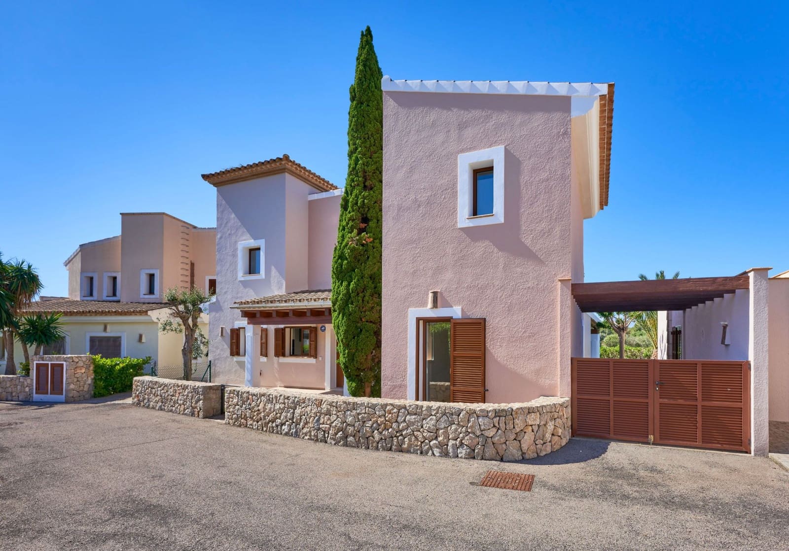 3 sovrum Villa till salu i Santa Ponsa med pool - 1 750 000 € (Ref: 9355359)