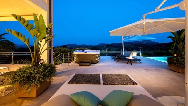 6 sovrum Villa till salu i Pollensa / Pollença med pool - 4 975 000 € (Ref: 9402502)