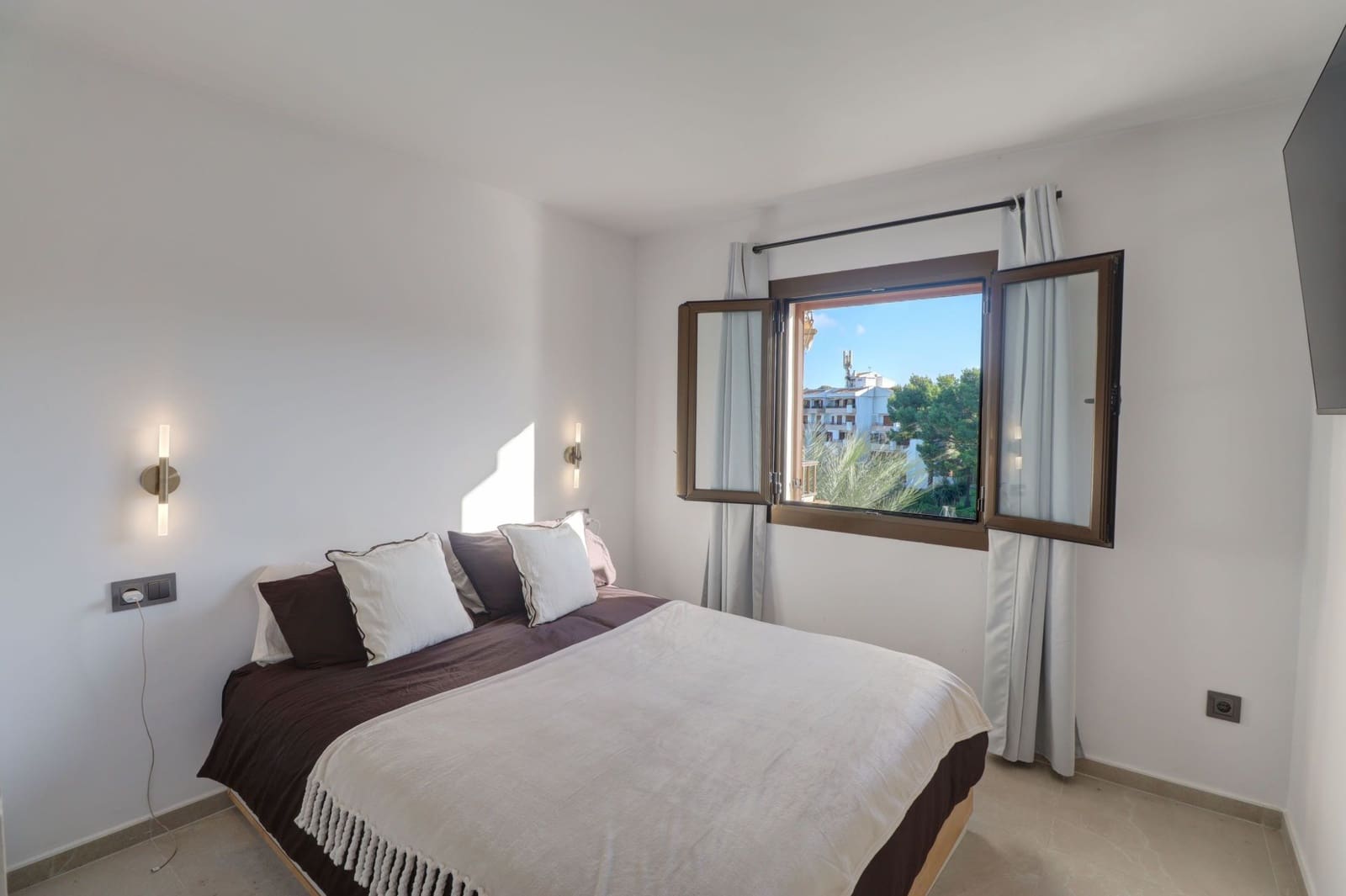 2 slaapkamer Appartement te koop in Santa Ponsa - € 495.000 (Ref: 9410380)