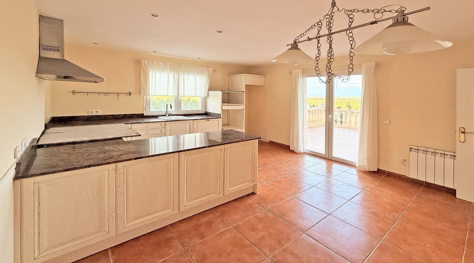 3 bedroom Villa for sale in El Toro / Port Adriano with pool - € 1,190,000 (Ref: 9454700)