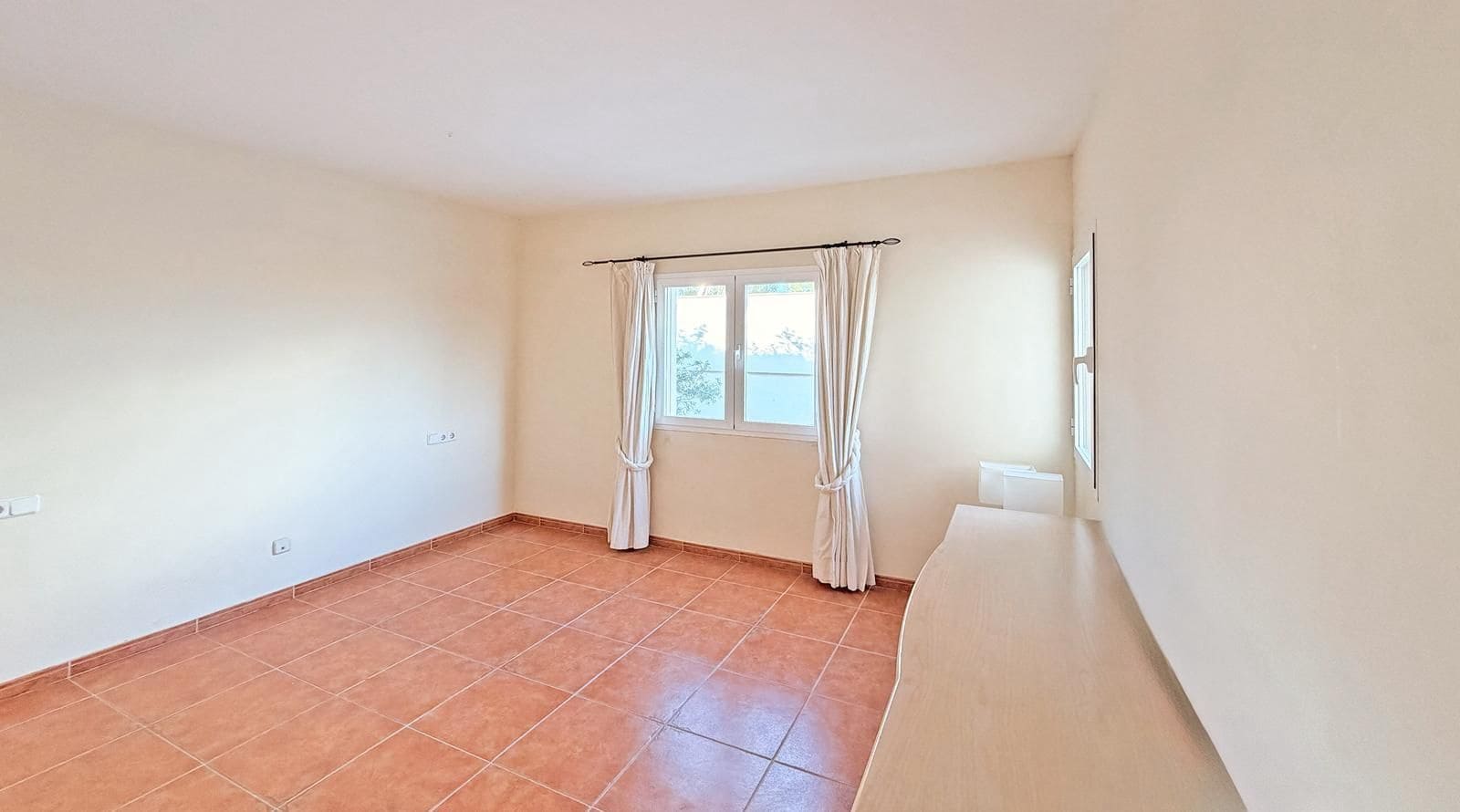 3 bedroom Villa for sale in El Toro / Port Adriano with pool - € 1,190,000 (Ref: 9454700)