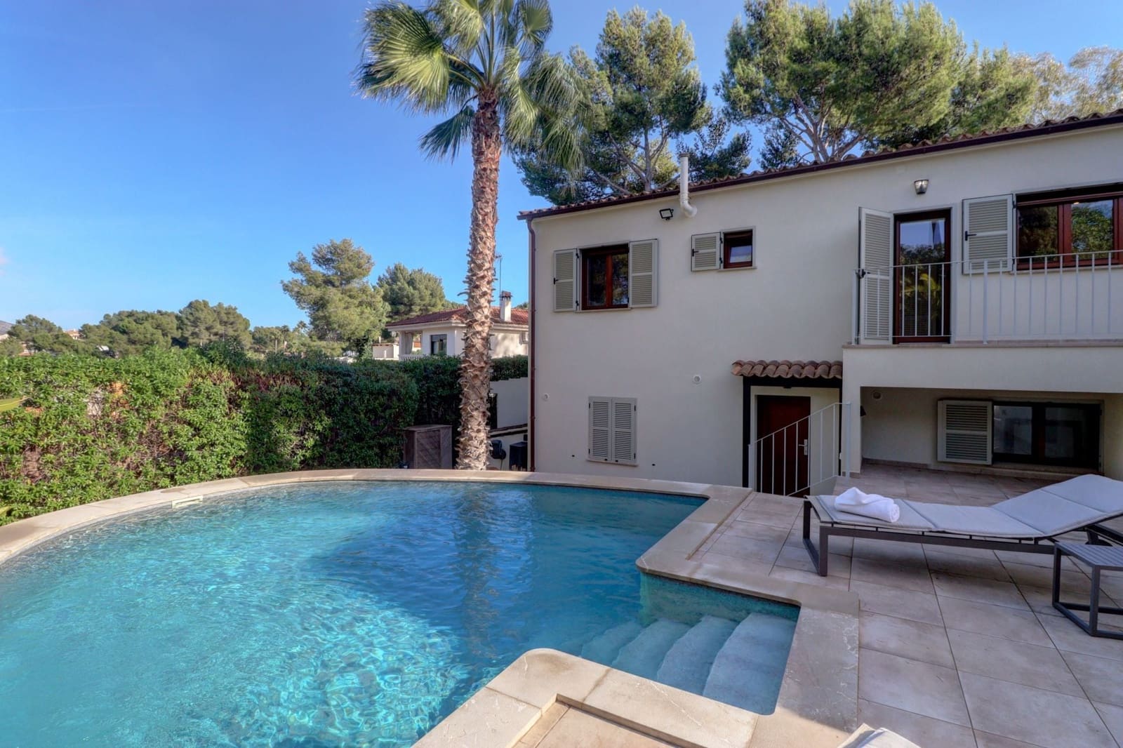 4 sypialnia Willa na sprzedaż w Santa Ponsa z basenem - 1 995 000 € (Ref: 9496685)