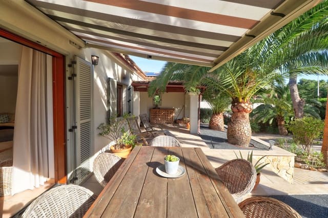 4 sypialnia Willa na sprzedaż w Santa Ponsa, Calvià z basenem - 1 995 000 € (Ref: 9496685)