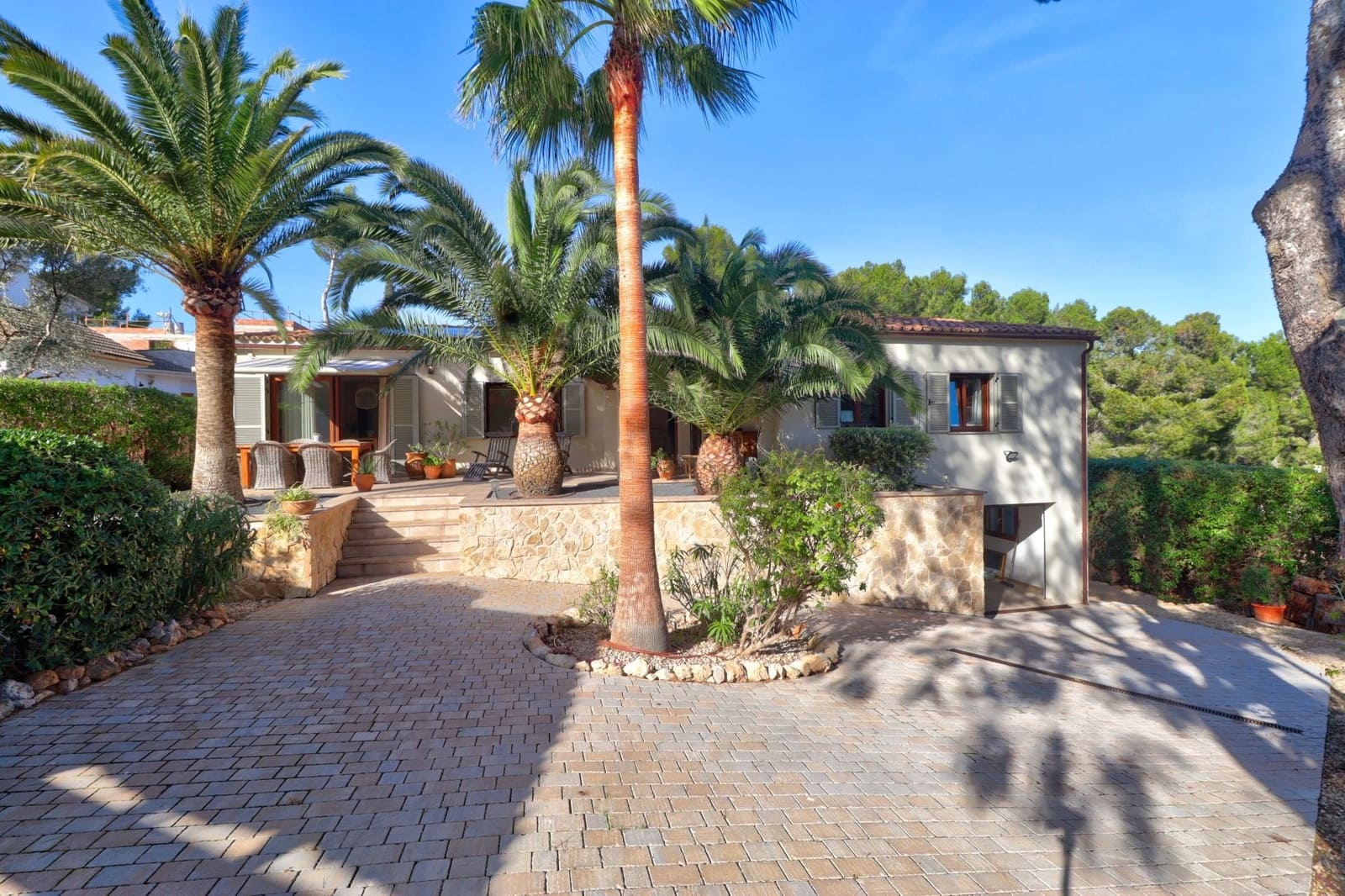 4 sypialnia Willa na sprzedaż w Santa Ponsa z basenem - 1 995 000 € (Ref: 9496685)