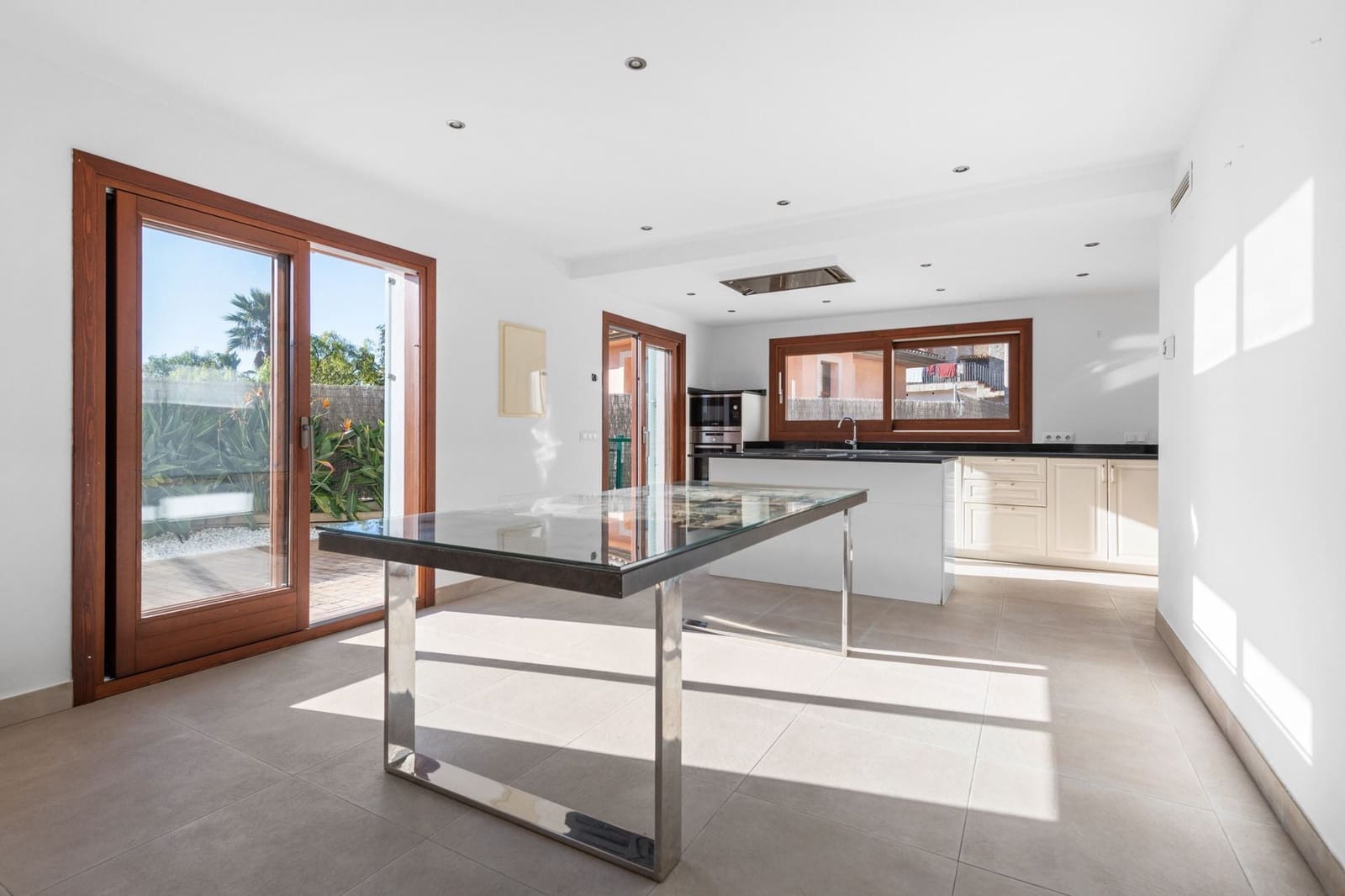 4 bedroom Villa for sale in Calvia - € 1,050,000 (Ref: 9523282)