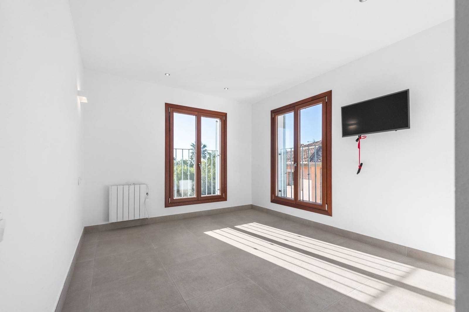 4 bedroom Villa for sale in Calvia - € 1,050,000 (Ref: 9523282)