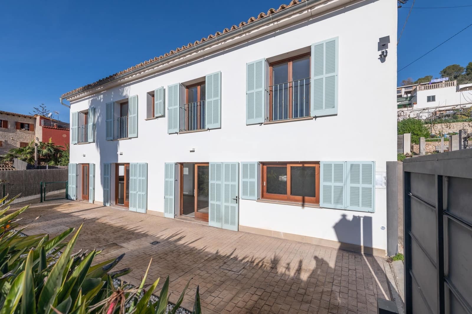 4 bedroom Villa for sale in Calvia - € 1,050,000 (Ref: 9523282)