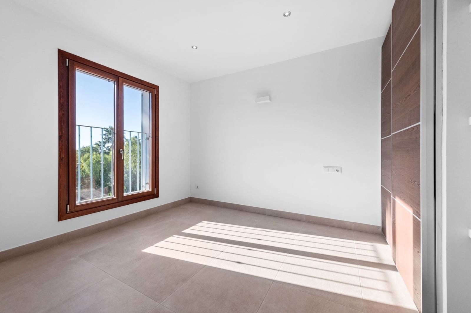 4 bedroom Villa for sale in Calvia - € 1,050,000 (Ref: 9523282)