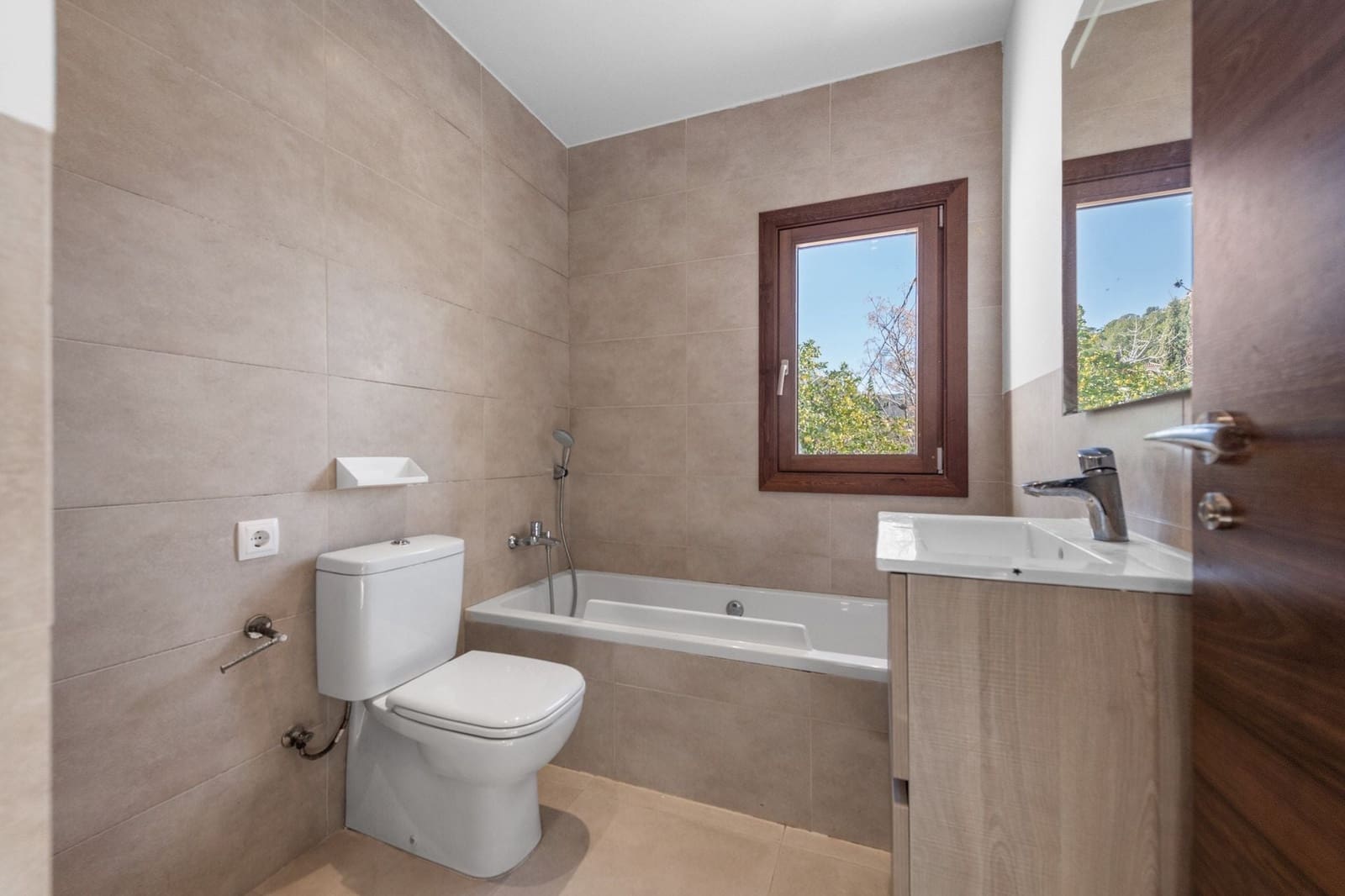 4 bedroom Villa for sale in Calvia - € 1,050,000 (Ref: 9523282)