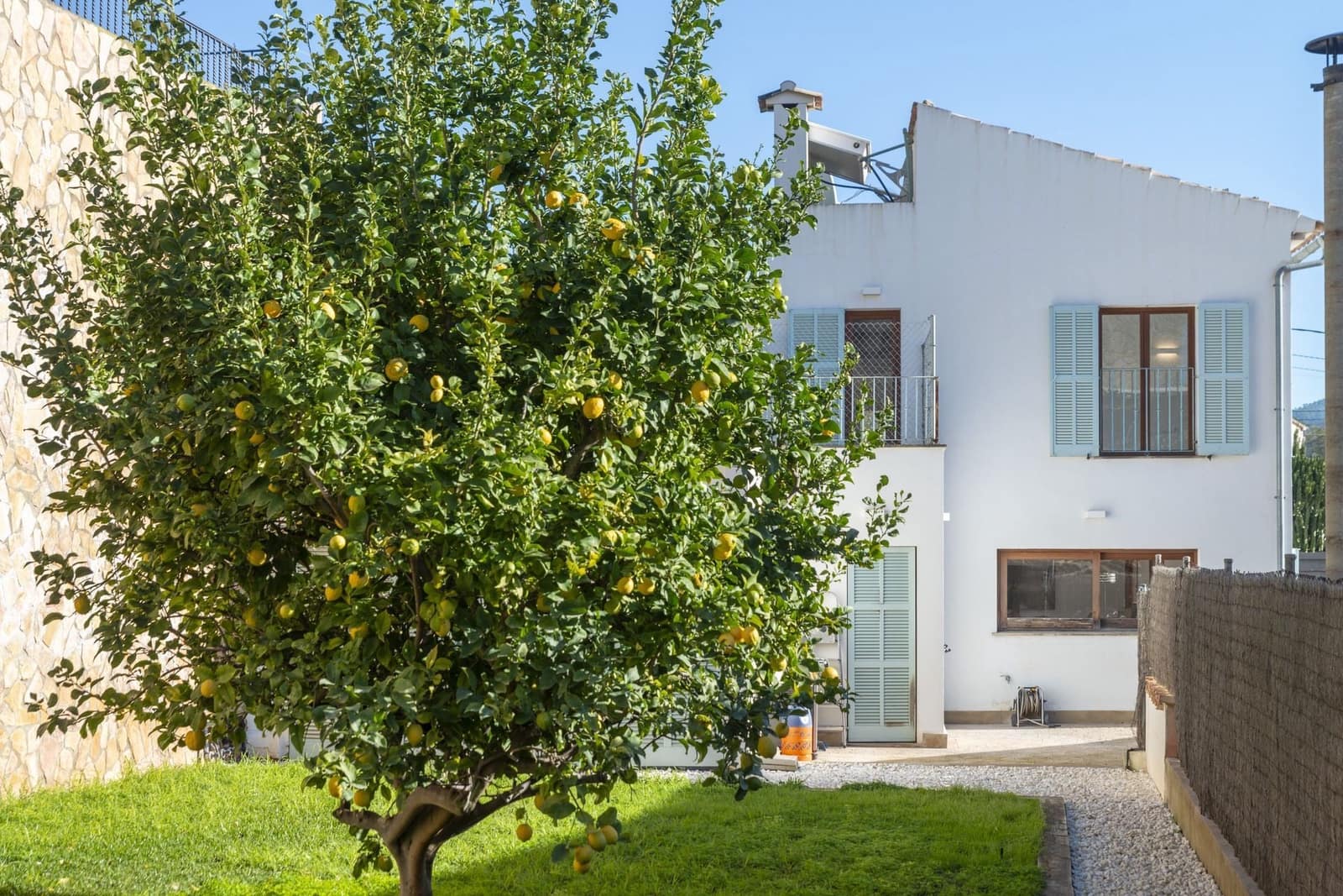 4 bedroom Villa for sale in Calvia - € 1,050,000 (Ref: 9523282)